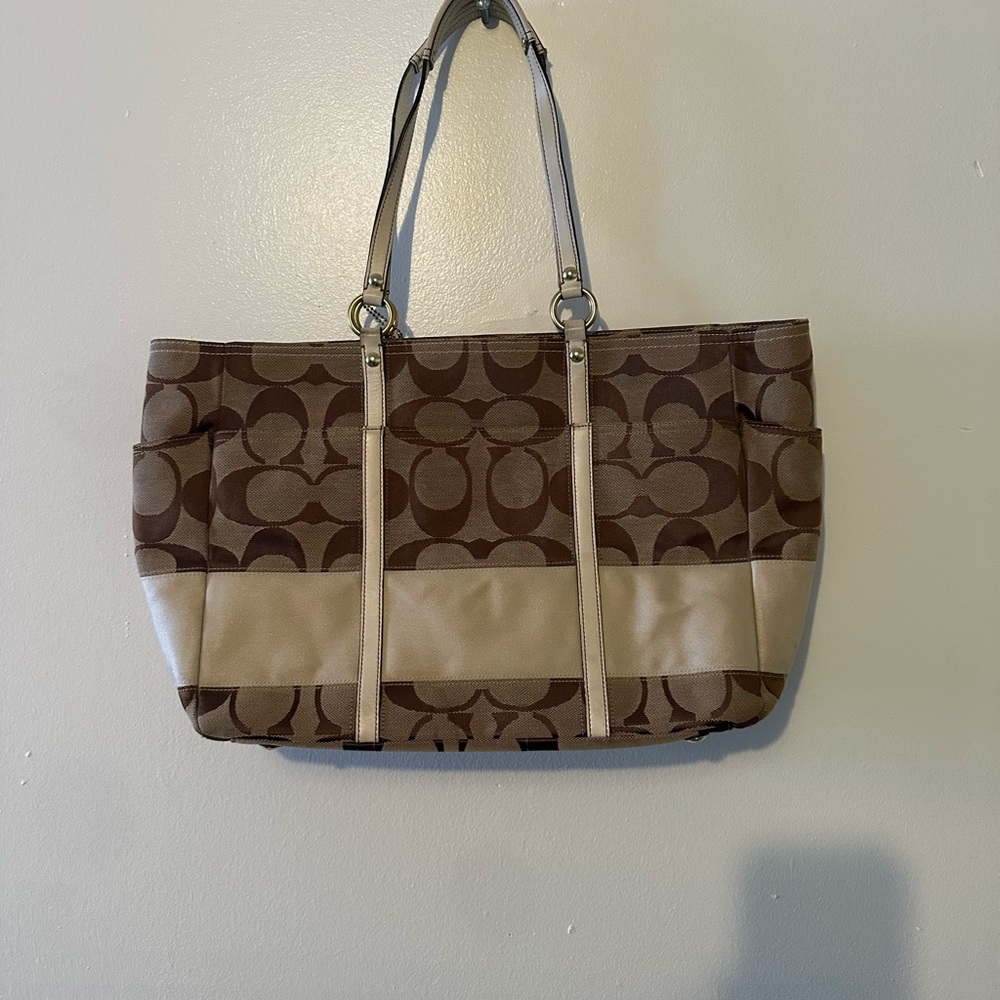Authentic Coach Tote - C0771-10838